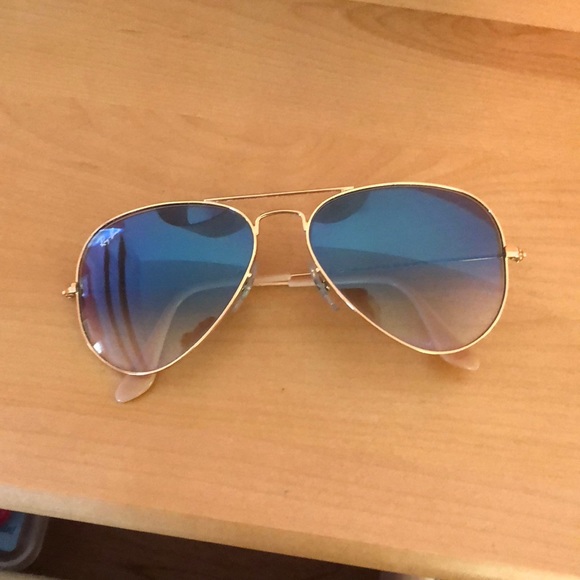ray ban aviator gradient sunglasses